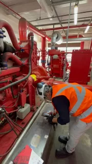 🔥 Antes e depois que falam por si. O que você vê aqui não é só uma mudança visual — é #segurança contra #incêndio feita do jeito certo.

Cada detalhe desse antes e depois mostra o padrão BRIGGS:
✔️ Execução técnica
✔️ Organização
✔️ Conformidade com o Corpo de Bombeiros
✔️ Qualidade que protege pessoas e patrimônios

Quando o trabalho é bem feito, o resultado aparece — e a segurança também.

👉 Quer esse nível de qualidade no seu empreendimento?
📲 Fale com a BRIGGS e veja a diferença na prática.